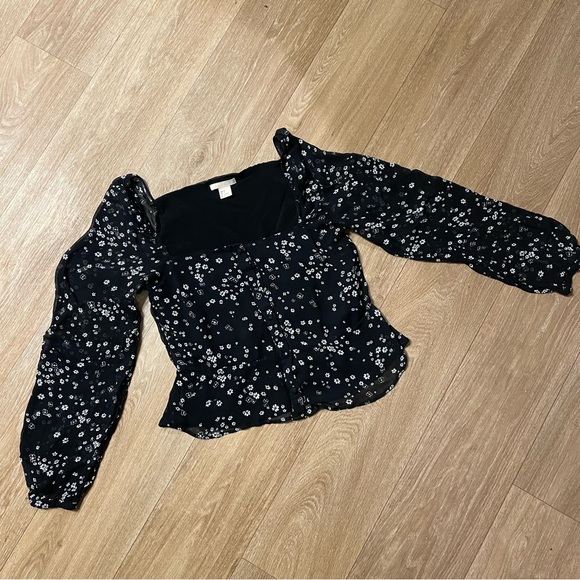H&M Long Sleeve Black Floral Top - Picture 2 of 8